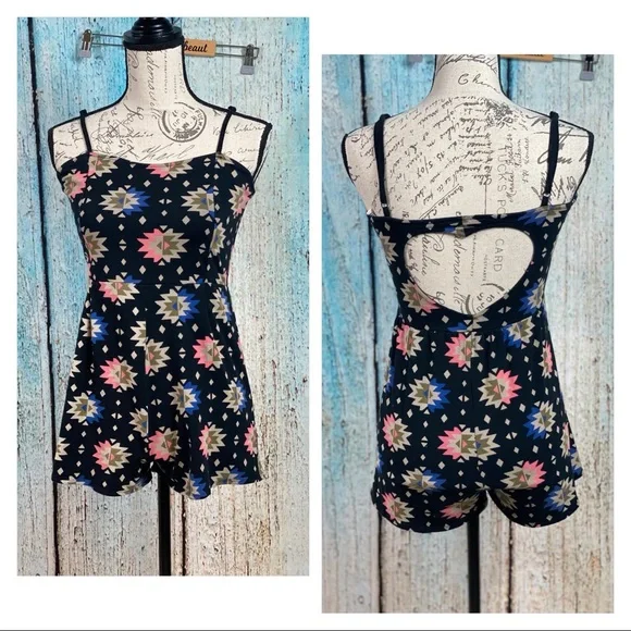 FOREVER 21 BLACK TRIBAL ROMPER WITH HEART CUT OUT BACK *SMALL *EMPIRE WAIST - Picture 3 of 11
